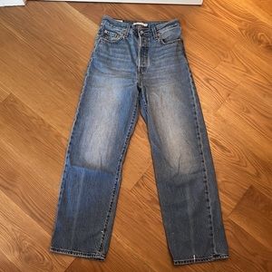 Levi’s Ribcage Jeans